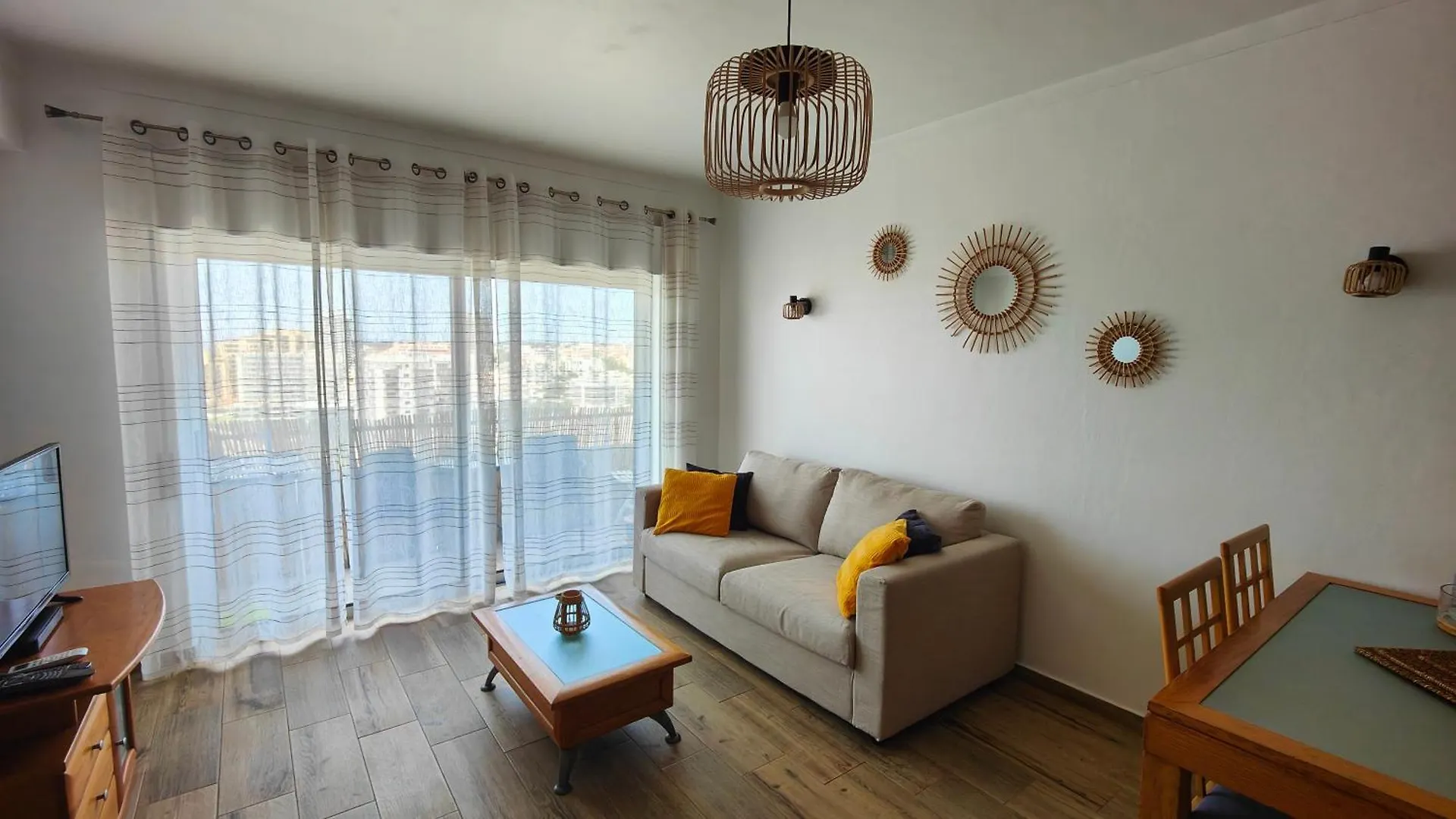 Apartamento Com Vista Espetacular, Ao Lado Da Praia Portimão